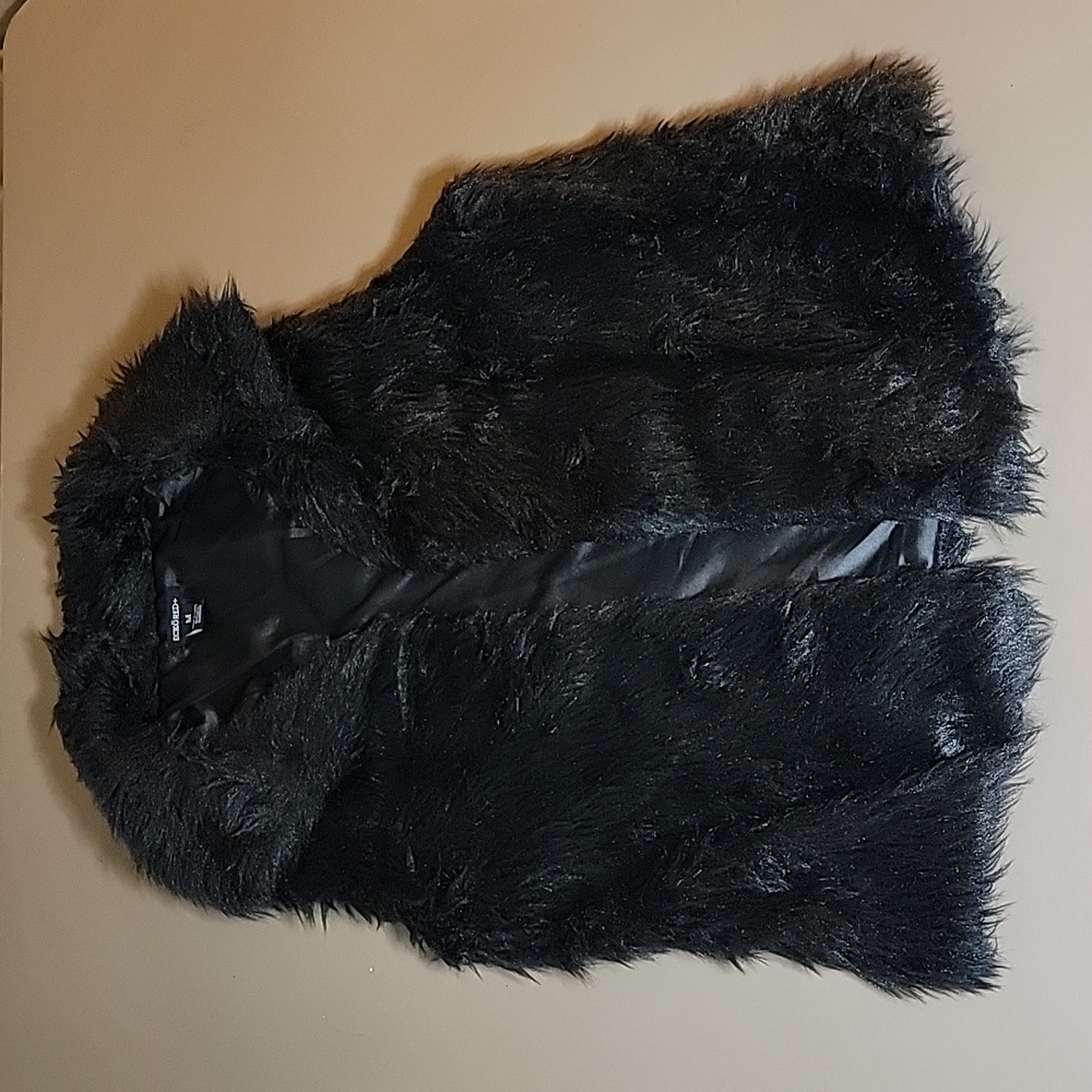 Ecko Red + Flux Fur size Medium